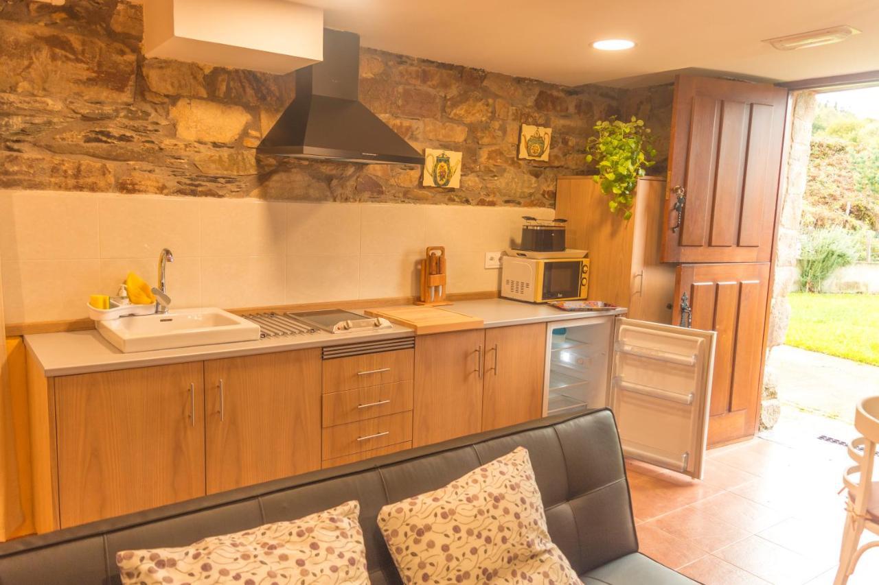 Apartamentos Rurales Tia Vicenta ซานตาเอวลาเลีย เด โอสโกส ภายนอก รูปภาพ